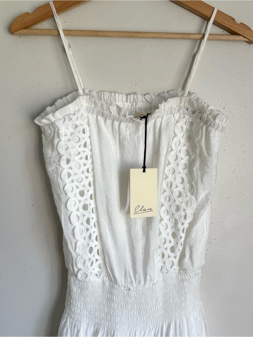 NWT Elan Bloomingdale’s Smocked Embroidered Dress in White - Picture 3 of 5